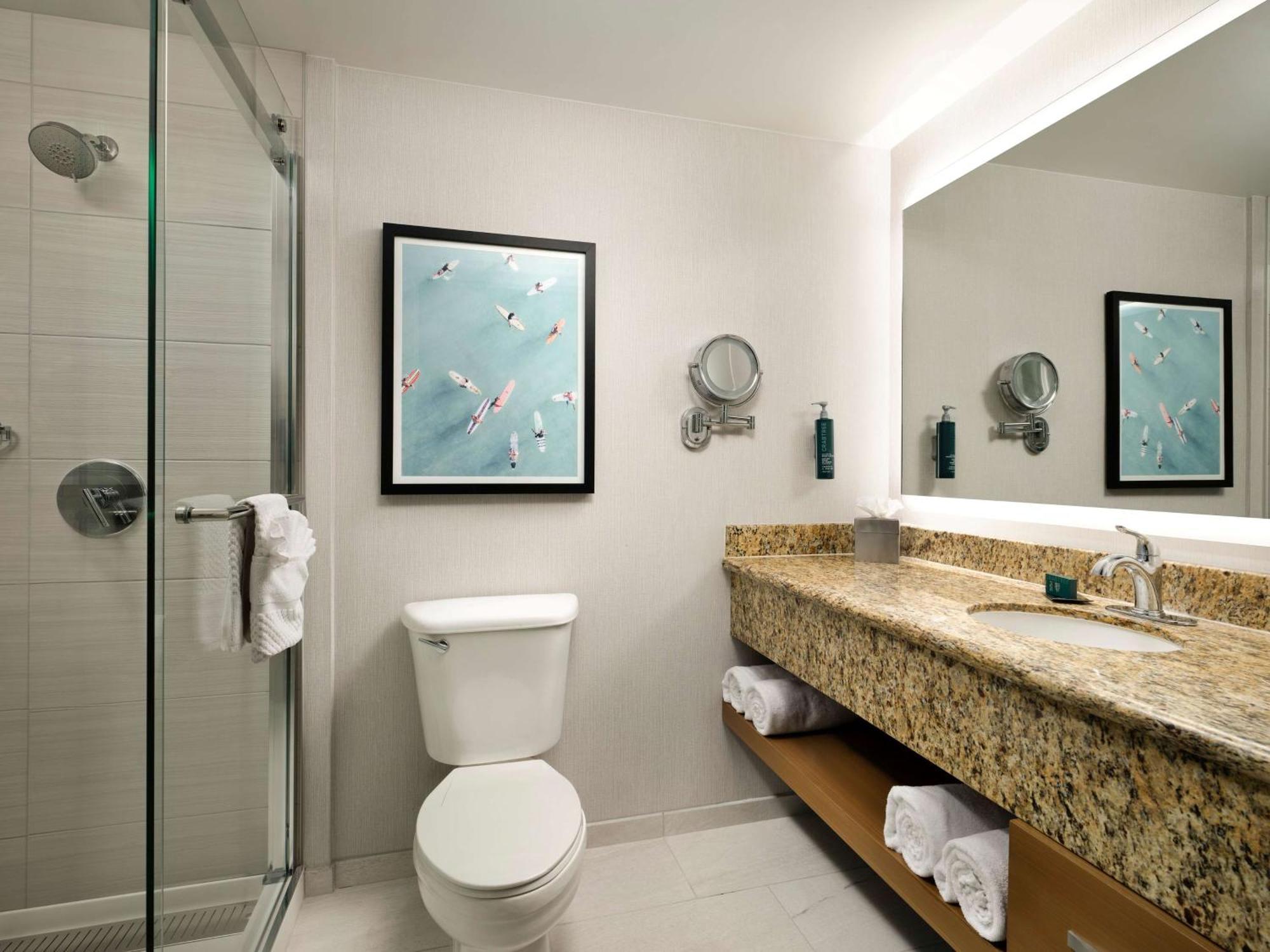 Doubletree By Hilton Irvine Spectrum Bagian luar foto
