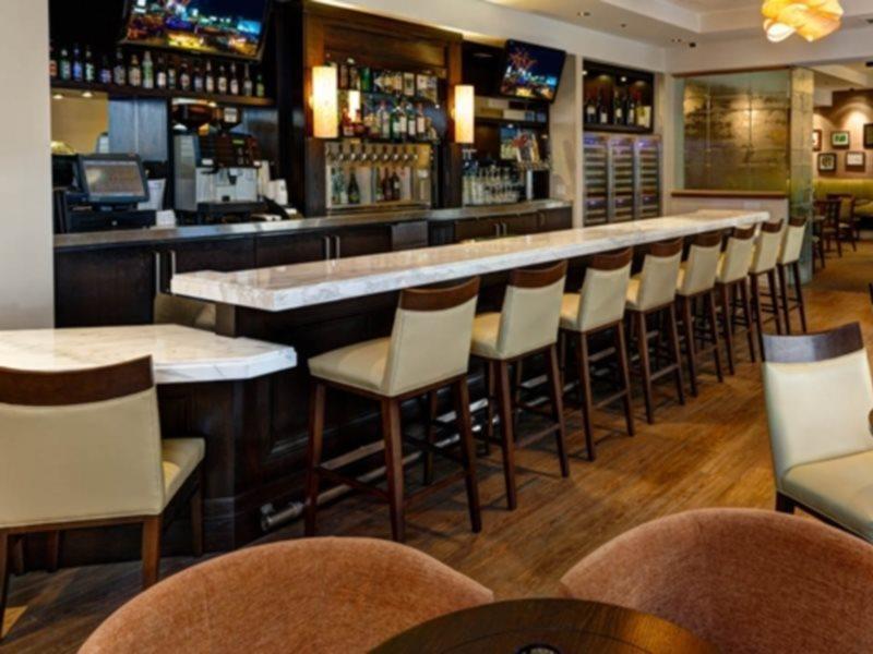 Doubletree By Hilton Irvine Spectrum Bagian luar foto