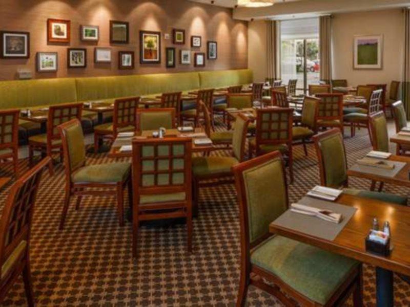 Doubletree By Hilton Irvine Spectrum Bagian luar foto